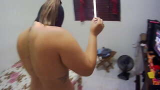 ƈ�女朋友的妹妹来访问我，并得到了在家伙