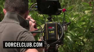 За кулисами фильмдин Дорсел &quot;40 жыл, меники каникул жок күйөөсү&quot; менен Лекси Лоу, Леа Герлин, Сиенной Дэй, Дэни Дэниелс