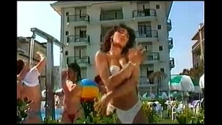 Sabrina Salerno - Lahy Ankizilahy Lahy (Uncensored)