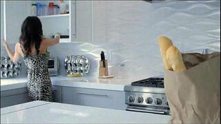 PureMature Martini Sa Pagpabalik Sa Uban Sa Milf Veronica Avluv