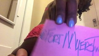 ���ະທັດຮັດຫນາລົກແດງໃຫ້ເຫັນນາງສາມາດຕົບນາງຜະເກີນໄປ!