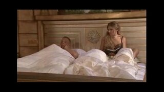 Blonde duitse erg ondeugend geen afval uw tijd en neukt met twee